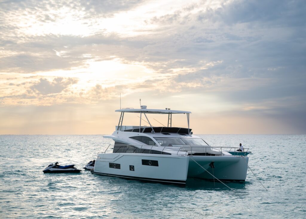 Prive Yacht Charter